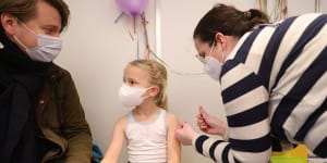 Healthy children,teens may not need COVID shots,WHO says