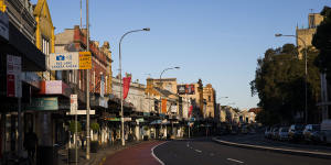How to resuscitate Oxford Street,this once-creative vein of Sydney? 