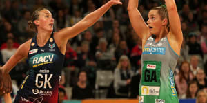 Melbourne Vixens jostling for top-two finish after beating Fever