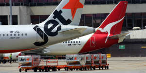 Qantas and Jetstar plan to outsource all ground handling work.