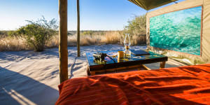 A tented camp at Meno a kwena.