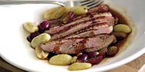 Grilled duck breast with grapes