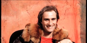 Steve Harley of Cockney Rebel,studio portrait,February 1976.