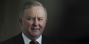 Labor leader Antony Albanese called for a"transition"to end the JobKeeper wage subsidy on the grounds it would not work to end all the payments on the same day for more than 6 million recipients.