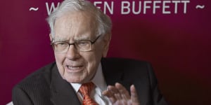 Famed investor Warren Buffett’s advice is to “be fearful when others are greedy,and greedy when others are fearful”.