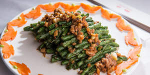 Green beans with minced pork.