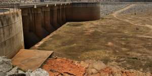 Drought provides an opportunity to raise dam walls such as Wyangala Dam.