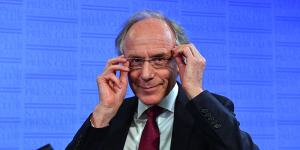 Chief Scientist Dr Alan Finkel says gas fired hydrogen could reduce the risk associated with total reliance on renewable energy.