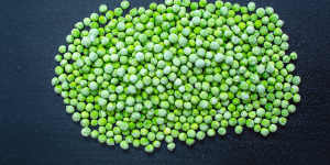 Frozen green peas.