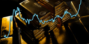 ‘Speculate in bitcoin,hoard gold’:Precious metal’s value soars