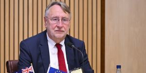 Bernd Lange,chair of the EU parliament committee on international trade,says Europe wants a deal by early next year.