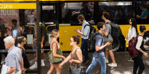 The government has again been urged to lift welfare payments.