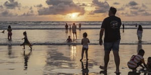 More Aussies in Bali than ever,and Indonesia wants to return the favour