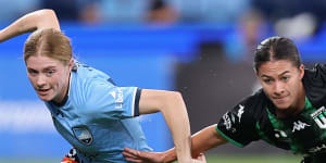 Sydney FC’s Cortnee Vine and Western United’s Angela Beard contest the ball in the semi-final earlier this month.
