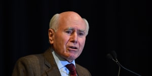 John Howard tells Liberals the polls point to a Turnbull election victory