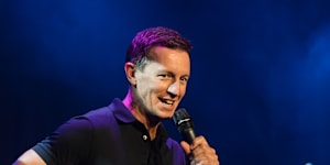 Rove McManus