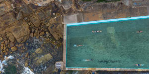  The Palm Beach ocean pool.