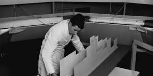 A model of O’Connell Street,prepared by the Commonwealth Experimental Building Station,used to study natural lighting problems in city streets. November 4,1960. 