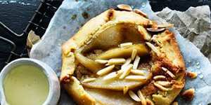 Almond and pear (or apple) crostata.