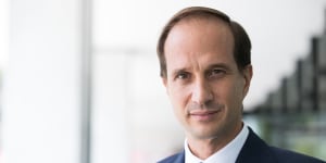 AMP's recently appointed chief executive Francesco De Ferrari is hear to win the hearts of investors. 