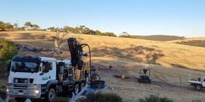 Drilling at Lincoln Minerals’ Kookaburra Gully graphite deposit in SA.