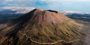 Vesuvius surrounded by fog.