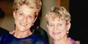 Lynne Spender (left) with sister Dale. Both advocated for voluntary assisted dying. 