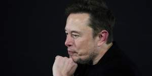 Too smart to be manipulated by Russia:Elon Musk.