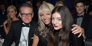 Lorde with her parents at the 2014 Grammys,where she won two awards.