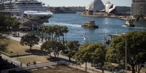 Cruise ships back in Sydney Harbour after two-year COVID ban lifted