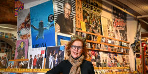 Suzanne Bennett,co-owner of Basement Discs,says she’s seeing an interest among younger people in buying CDs.