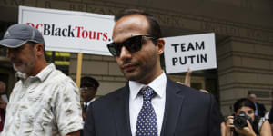 Lied:George Papadopoulos,former campaign adviser for Donald Trump,outside court on Friday.