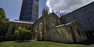 St Francis’ Church in Lonsdale Street,built between 1841 and 1845,is the oldest Catholic church.