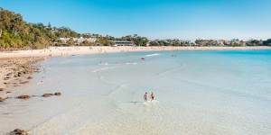 Sunny mornings at Main Beach.