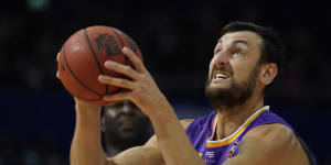 Melbourne clubs rule out signing Bogut