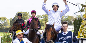 Hugh Bowman returns to scale after Farnan’s Golden Slipper win.