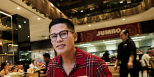 Cebu Lechon chef-owner Will Mahusay dines at Jumbo Seafood in Mount Pritchard.