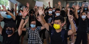 Hong Kong survey shows pro-democracy support growing