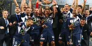 FFA Cup final 2015 live:Melbourne Victory v Perth Glory