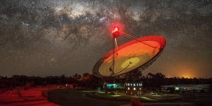 Australia’s Parkes Telescope is part of a global eavesdropping effort,listening out for signs of faraway intelligent life.