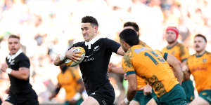 All Blacks hold on to Bledisloe as Wallabies hang on to sliver of hope