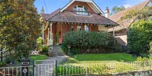 The Federation house in Cremorne owned by Jillian and Chris Skinner goes to auction on September 24.