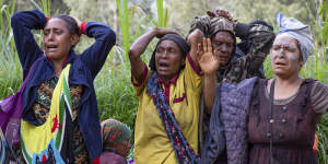 More than 7800 impacted by PNG landslide as bridge collapses on rescue route