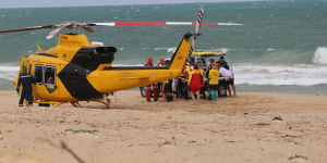 'Couple of meaty bites':Man attacked by shark off Mandurah beach