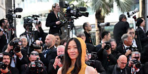 Chloé Zhao.