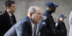 During the trial,Harvey Weinstein often arrived at court using a walker.