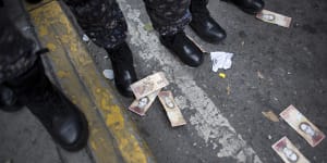 Inflation desperation:Venezuela to cut five zeros from currency