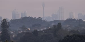 Hazard burns to bring thick smoke to Sydney through the week