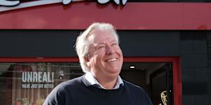 US franchise operator Flynn Restaurant Group will acquire 260 Australian Pizza Hut stores.