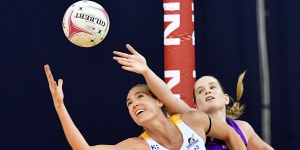 Firebirds down Lightning in Super Netball's Queensland derby